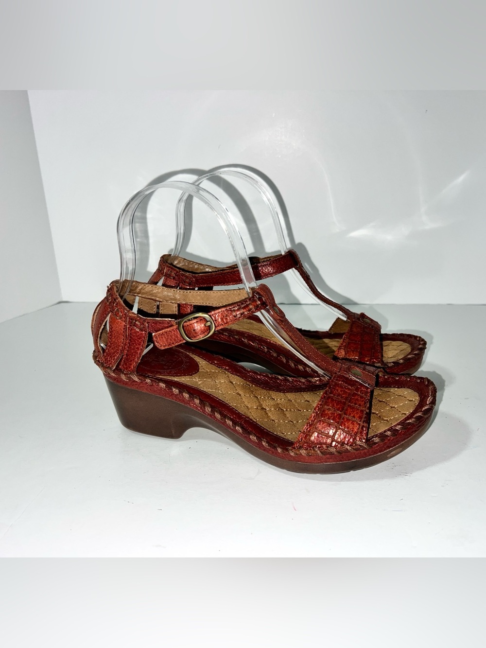 Ariat Shalimar Wedge Sandal Croc Embossed Leather T-Strap Western sz 7